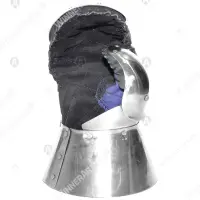 Lightweight protective gauntlet