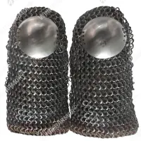 Reinforced mail gauntlets