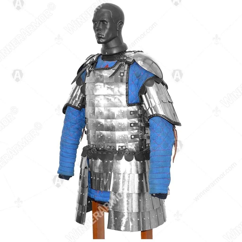 Russian plate armor Dovmont