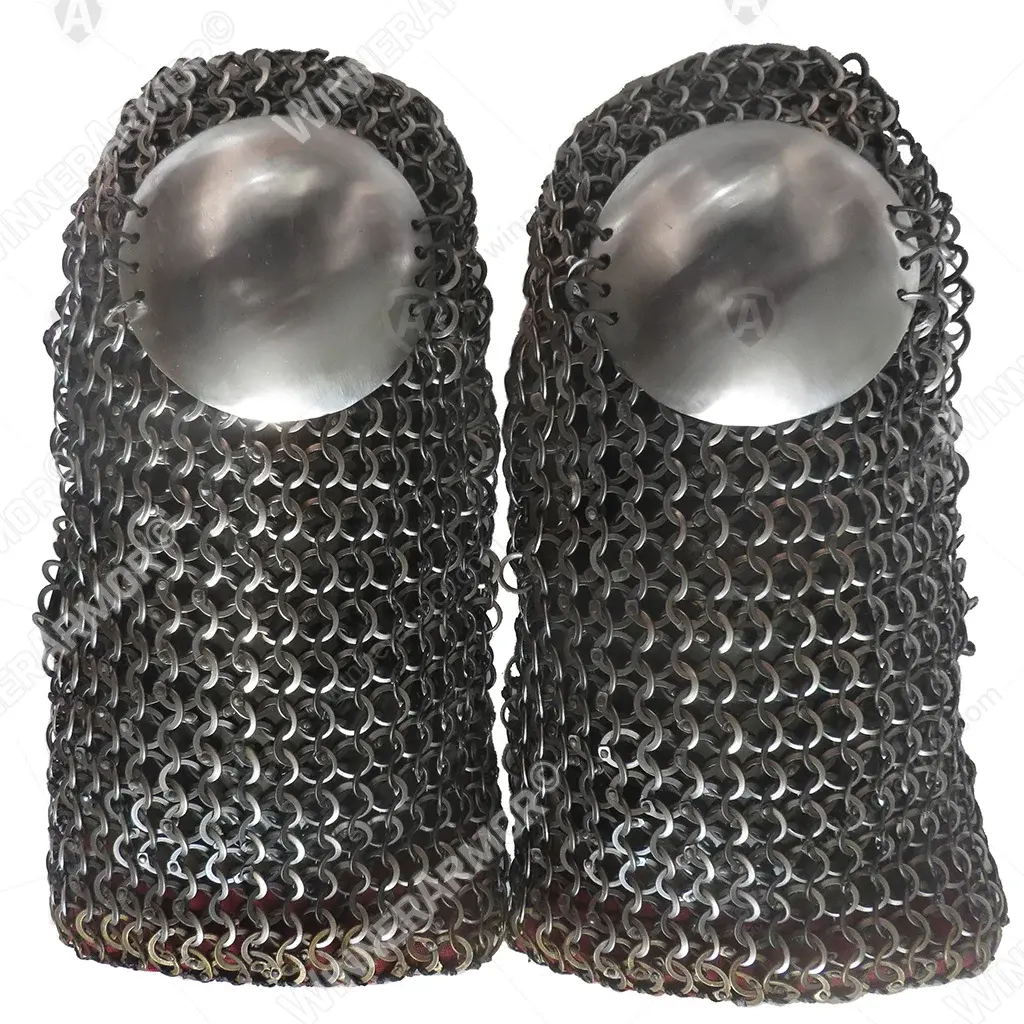Reinforced mail gauntlets