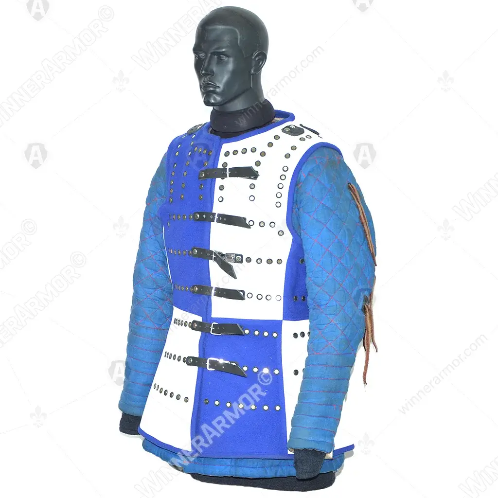 Brigandine with chess coloring