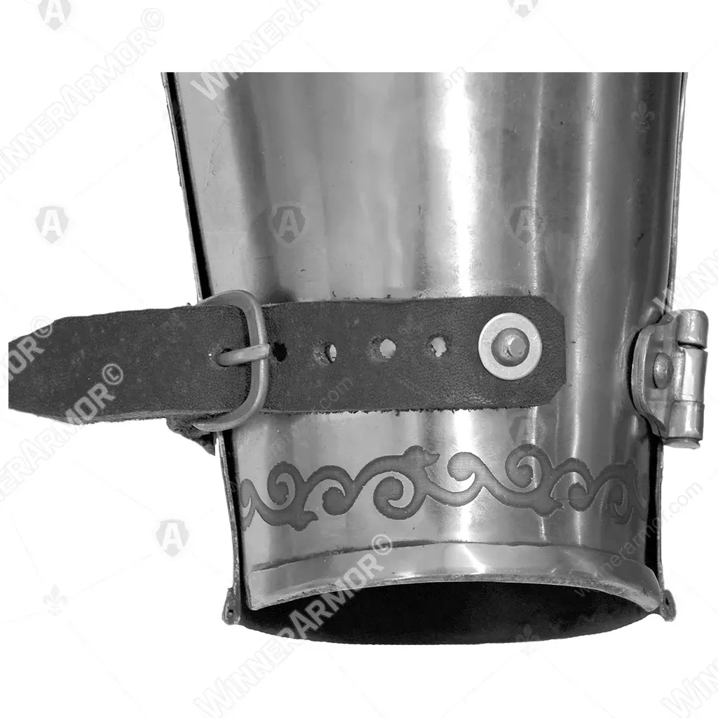 Decorated oriental bracers