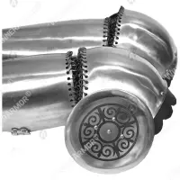 Decorated oriental shins