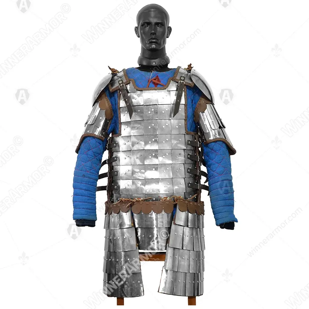 Russian plate armor Dovmont