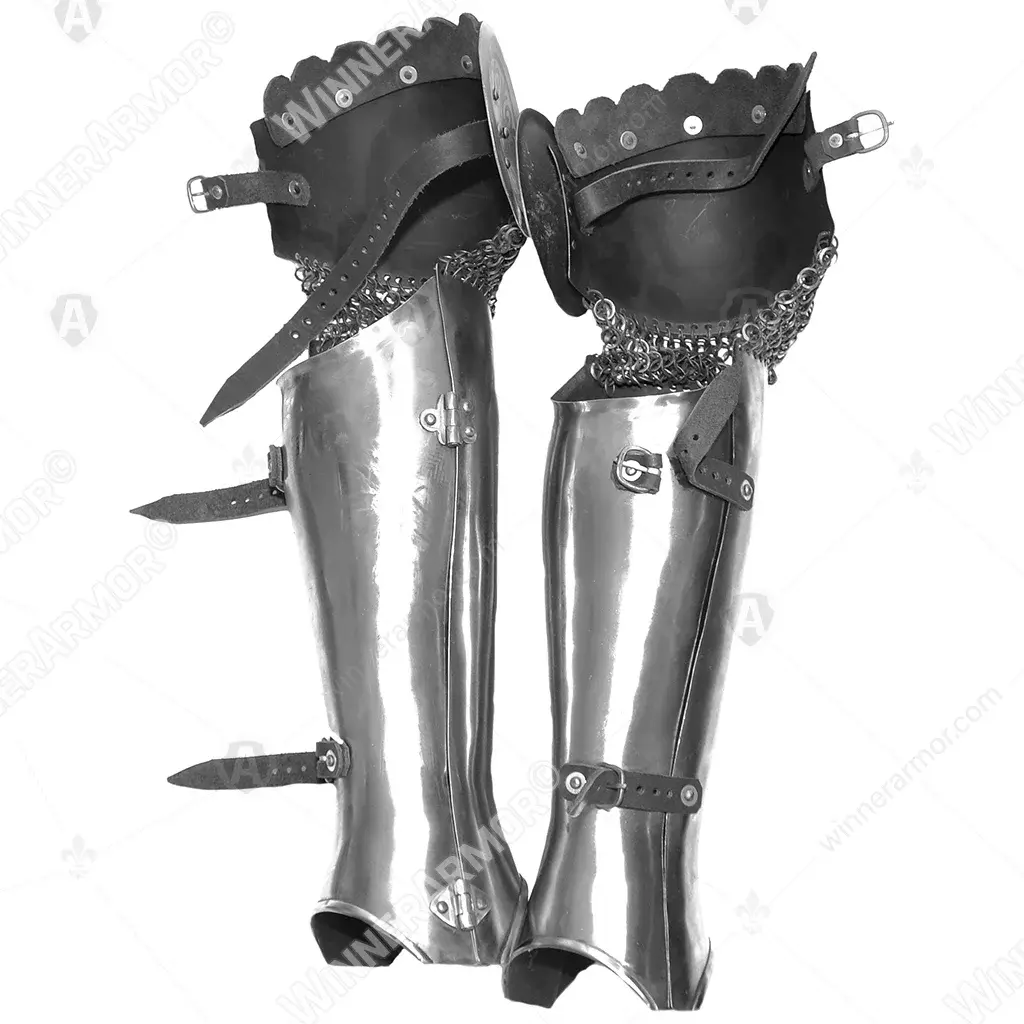 Decorated oriental shins