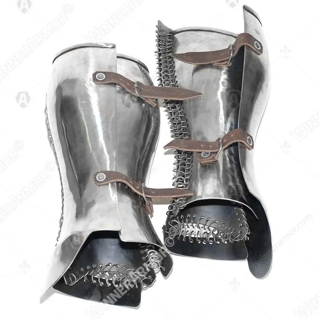 Anatomic eastern greaves