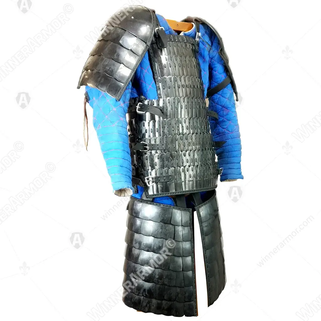 Lamellar armor blackened