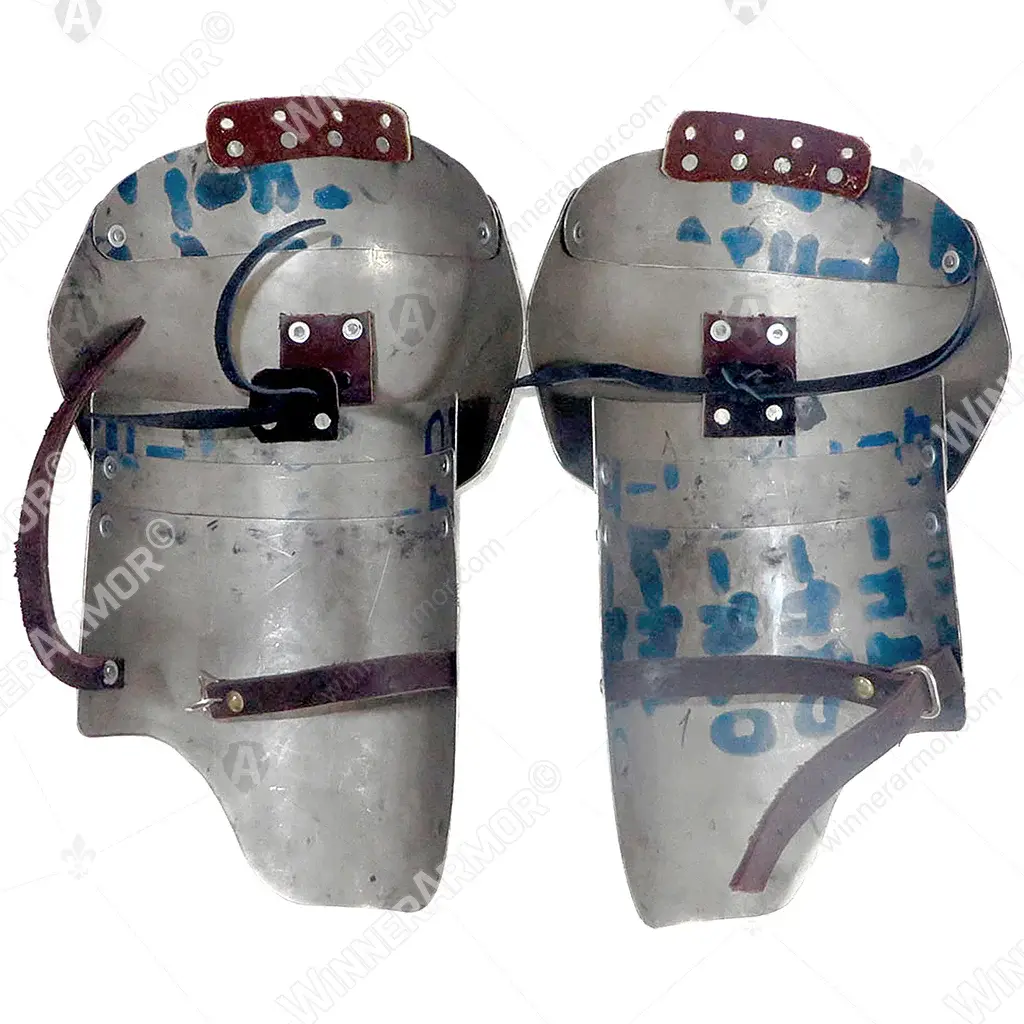 Simple knight shoulders