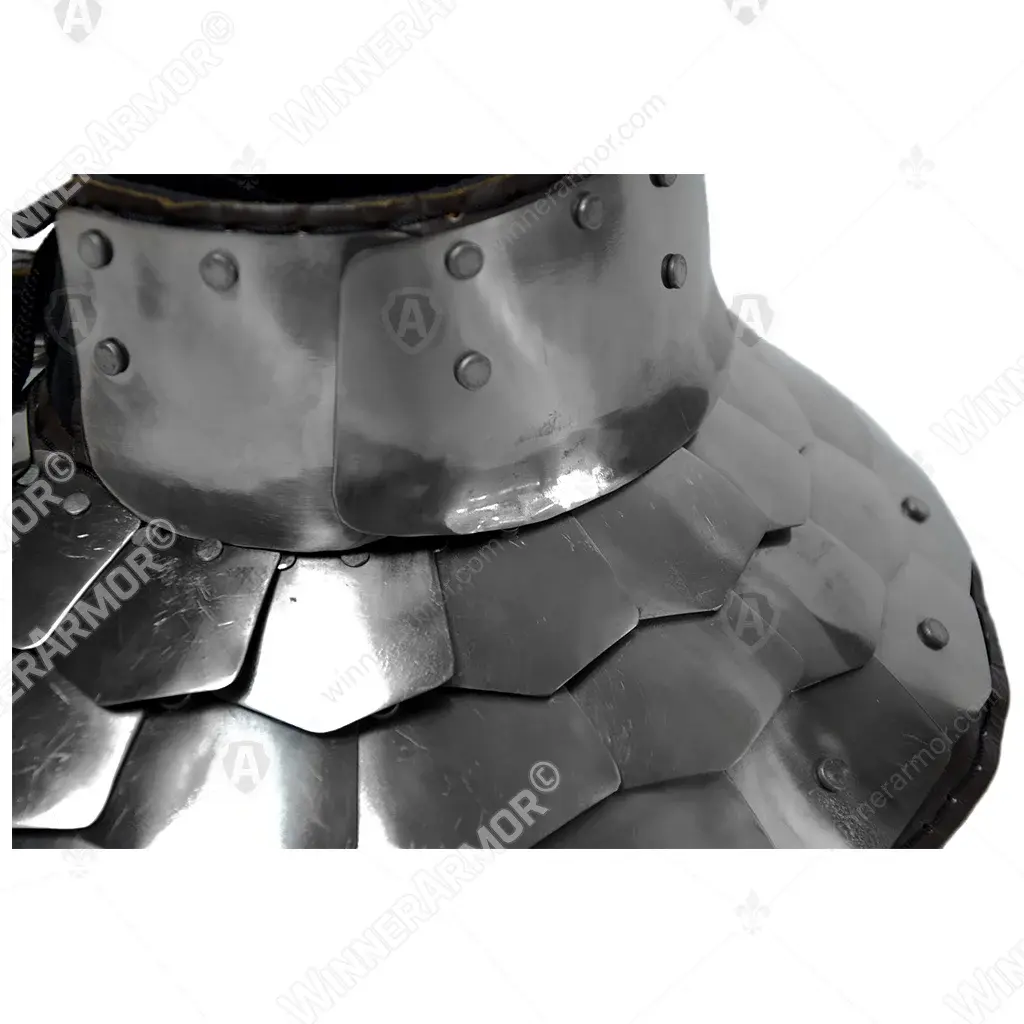 Scaled gorget type 2