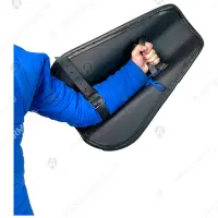 Punch pavise shield "Cobra"